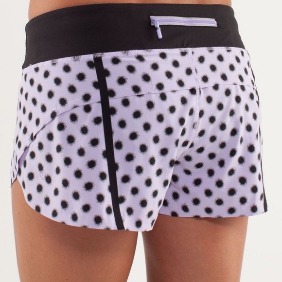 Lululemon Run: Speed Short *Naked Seam - Picture 11 of 12